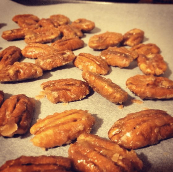 Maple-coated pecans
